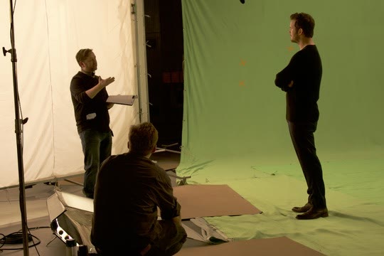 John Davidson directing Chris Pratt on the green-screen stage